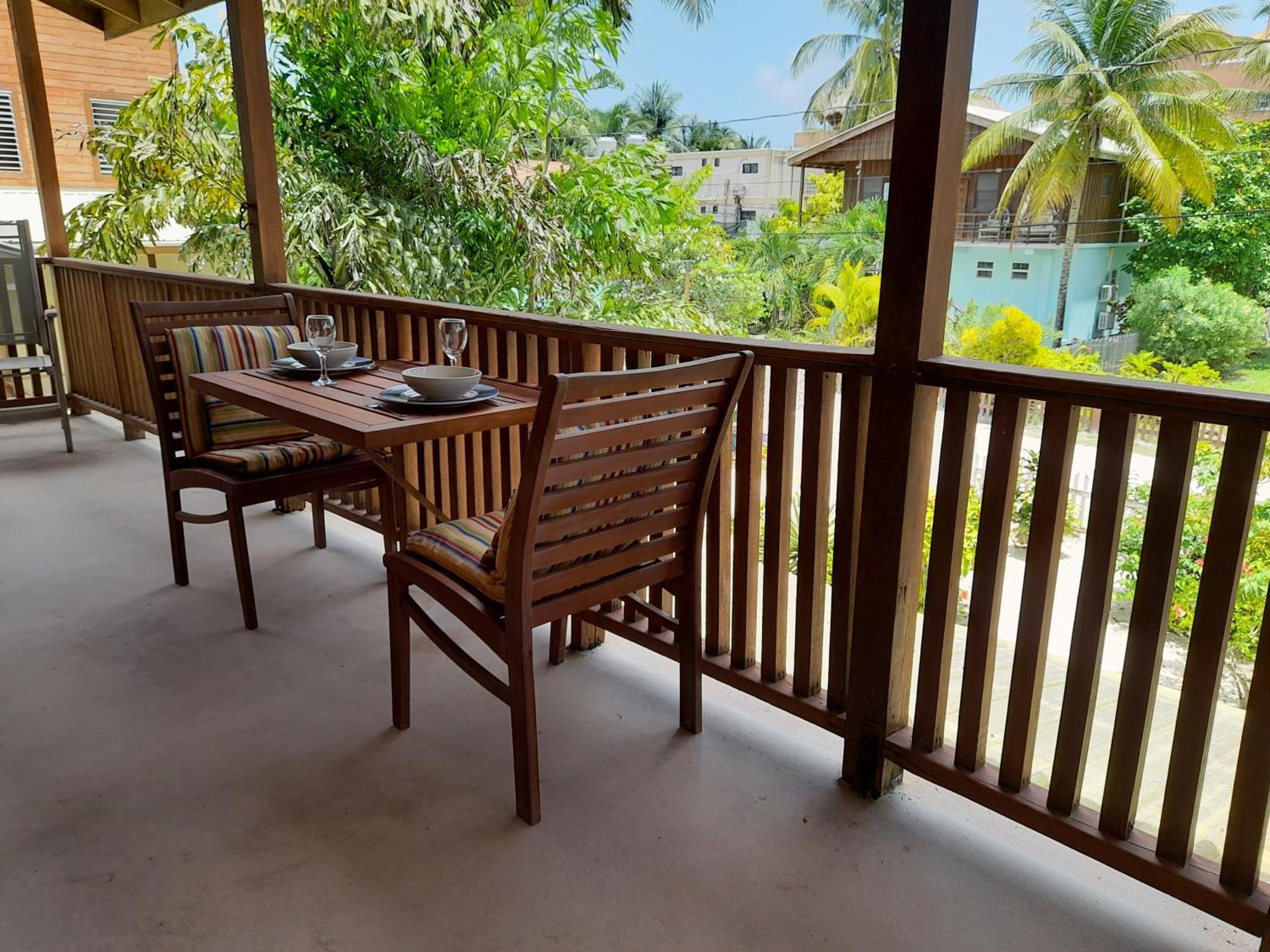 Amanda'S Place Casa Amancer - Sea View, Pool And Tropical Garden Caye Caulker Eksteriør billede