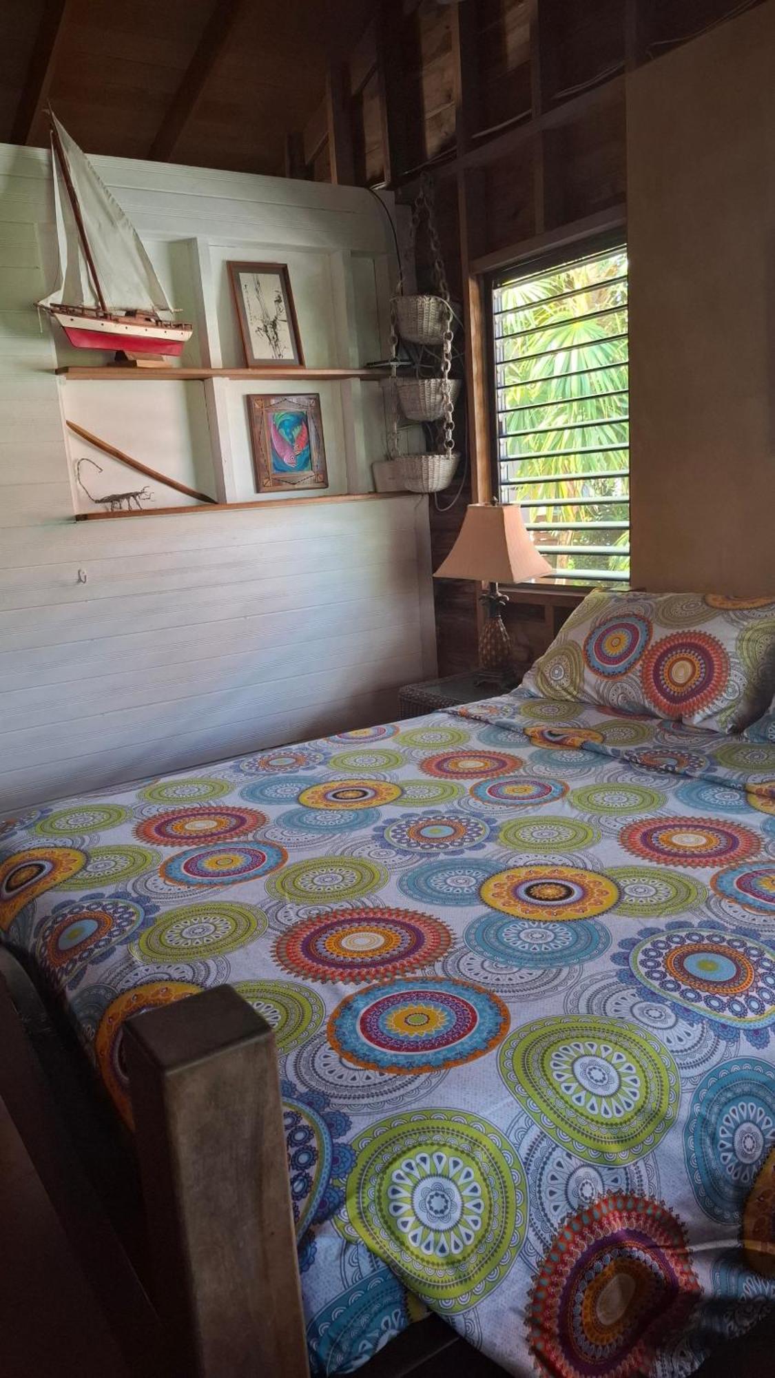Amanda'S Place Casa Amancer - Sea View, Pool And Tropical Garden Caye Caulker Eksteriør billede